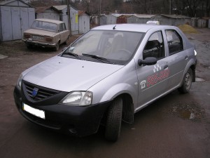 Dacia Logan (8)